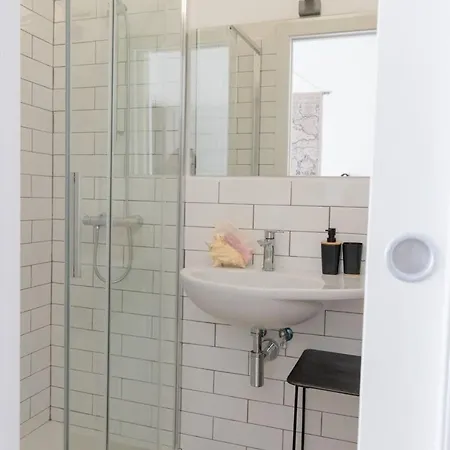 Πανσιόν L'aurora